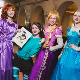 Приключение в Досках с Венилопой и принцессами 